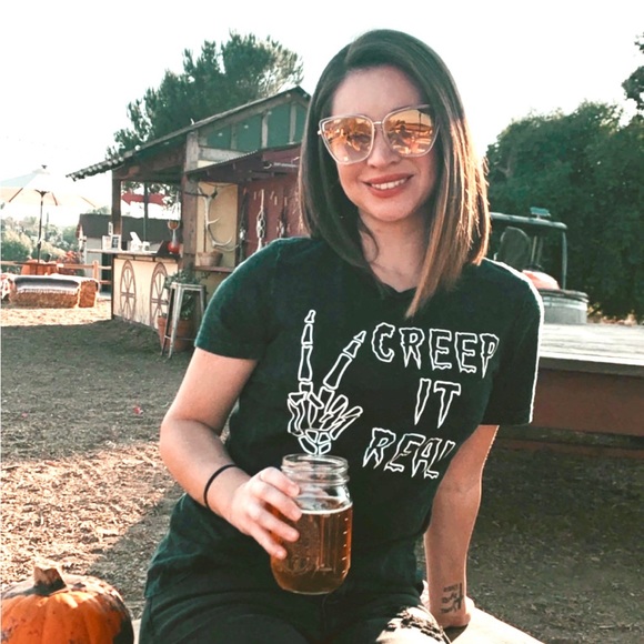 Meet your Posher, Alexis - Picture 3 of 4